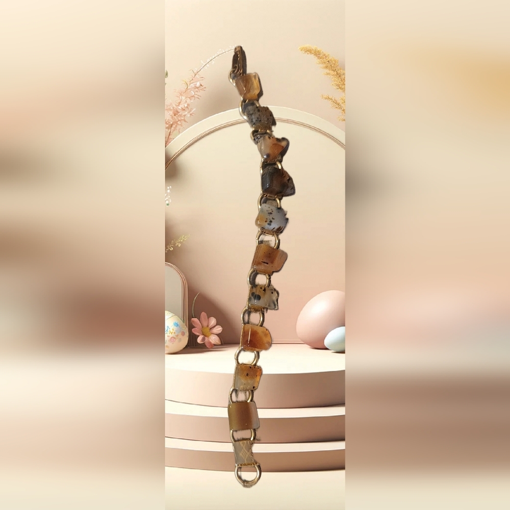 pretty necklace